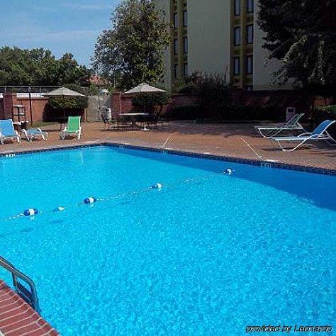 Clarion Hotel & Suites Conference Center Memphis Airport Ανέσεις φωτογραφία