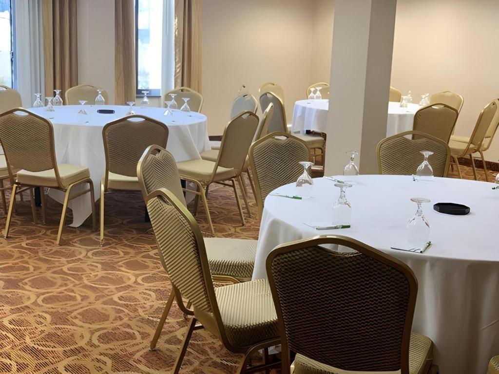 Clarion Hotel & Suites Conference Center Memphis Airport Εξωτερικό φωτογραφία