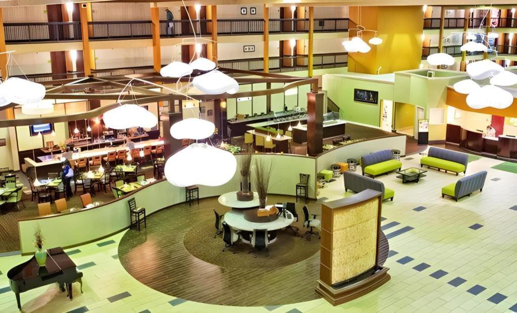 Clarion Hotel & Suites Conference Center Memphis Airport Εξωτερικό φωτογραφία